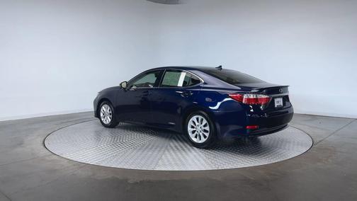 2014 Lexus ES 300h Base