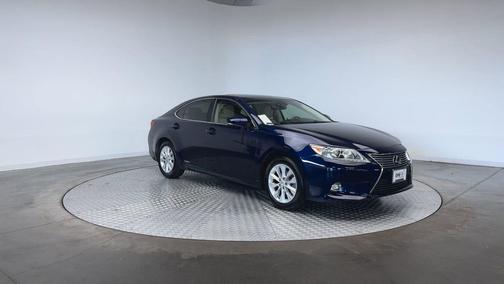 2014 Lexus ES 300h Base