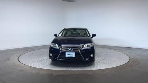 2014 Lexus ES 300h Base