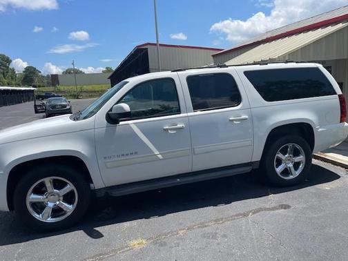 2013 Chevrolet Suburban 1500 LS