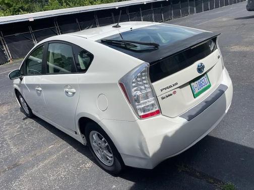 2011 Toyota Prius II