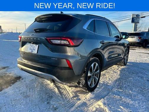 2023 Ford Escape PLATINUM