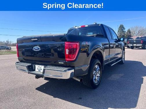 AGATE BLACK METALLIC 2022 Ford F-150 XLT