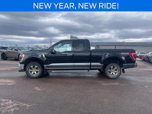 AGATE BLACK METALLIC 2022 Ford F-150 XLT
