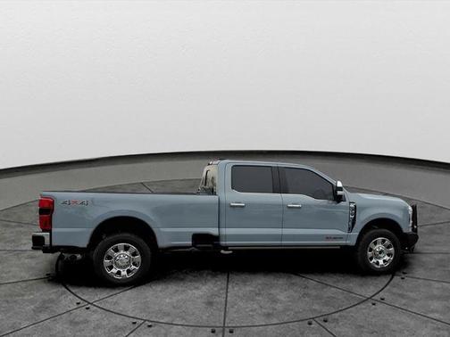 2025 Ford F-350 King Ranch