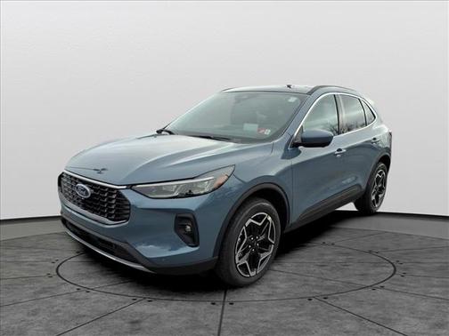 2026 Ford Escape Platinum