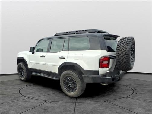 2024 Toyota Land Cruiser 