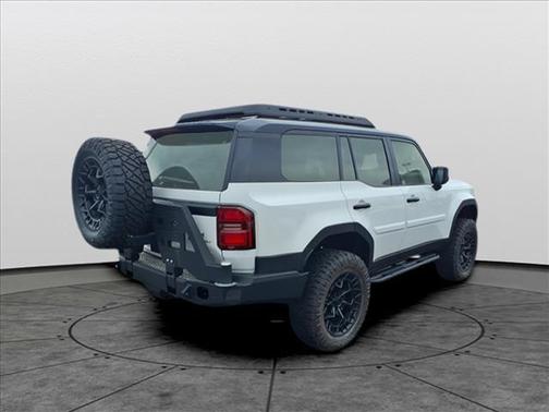 2024 Toyota Land Cruiser 