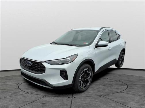 2026 Ford Escape Platinum