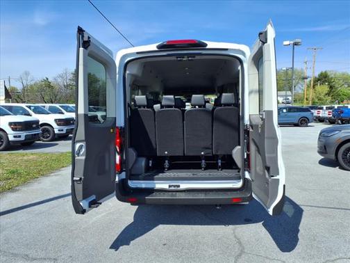 2025 Ford Transit-350 XL