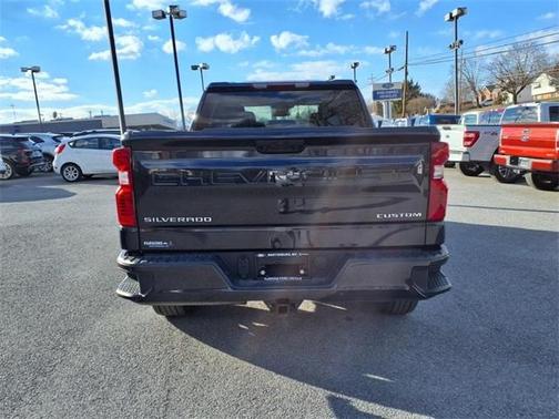 2022 Chevrolet Silverado 1500 Custom