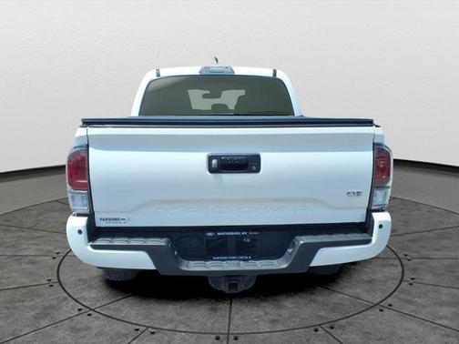Super White 2020 Toyota Tacoma TRD Sport