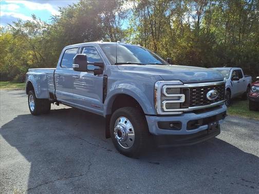 2026 Ford F-450 Platinum