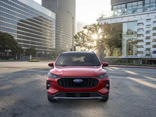2026 Ford Escape Platinum