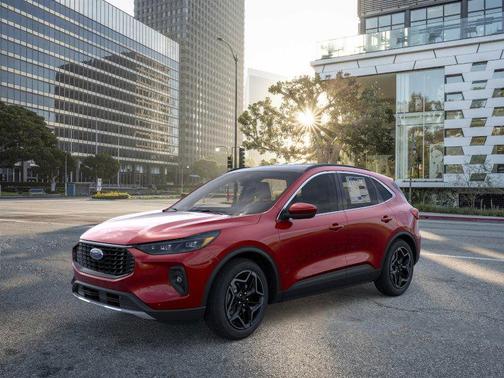 2026 Ford Escape Platinum