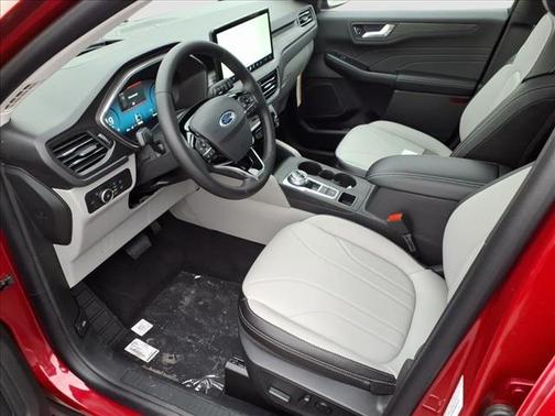 2026 Ford Escape Platinum