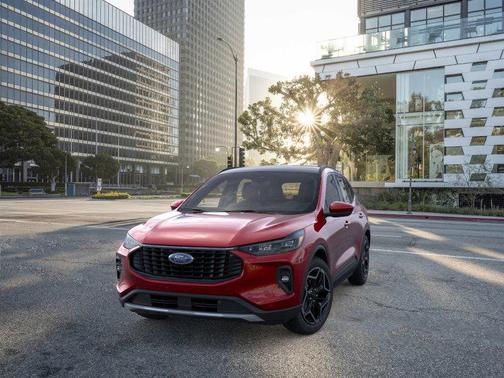 2026 Ford Escape Platinum