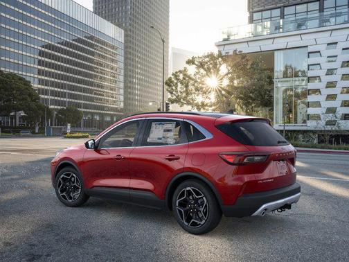 2026 Ford Escape Platinum