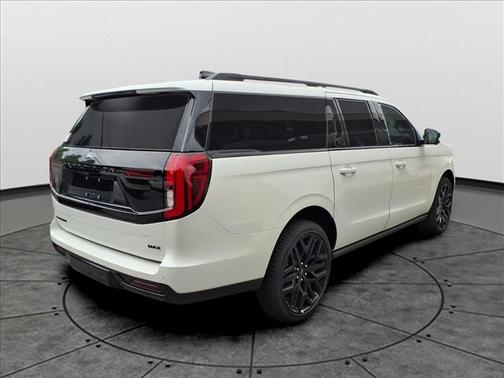 Star White 2026 Ford Expedition Max Platinum