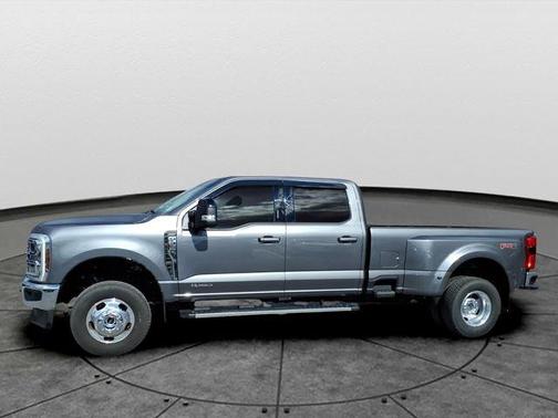 2024 Ford F-350 Lariat Super Duty