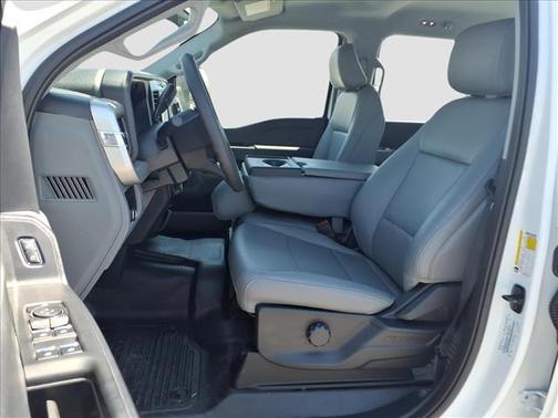 Oxford White 2026 Ford F-250 XL