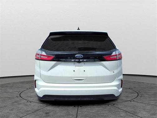 2022 Ford Edge ST Line