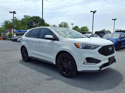 2022 Ford Edge ST Line