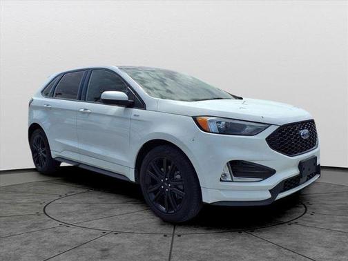 2022 Ford Edge ST Line