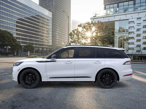 Pristine White 2026 Lincoln Aviator Reserve AWD