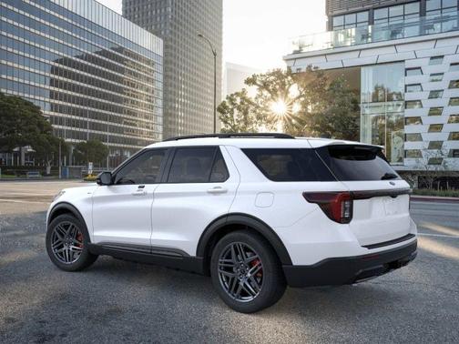 Star White 2026 Ford Explorer ST-Line