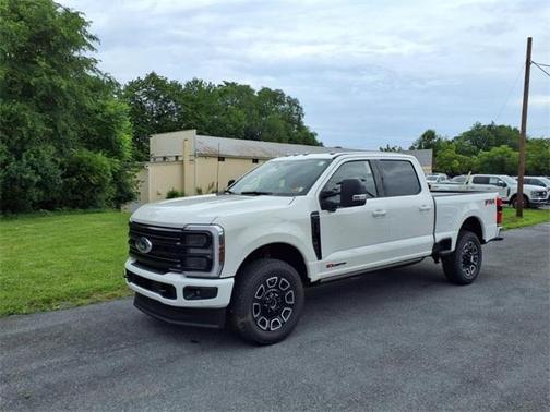 2025 Ford F-350 Platinum