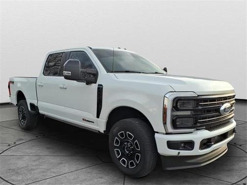 2025 Ford F-350 Platinum