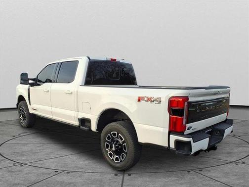 2025 Ford F-350 Platinum