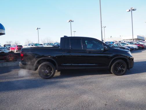 Photo 4 of 31 of 2019 Honda Ridgeline Black Edition