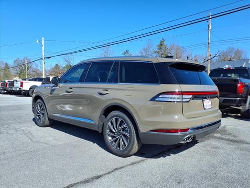 2025 Lincoln Aviator Premiere