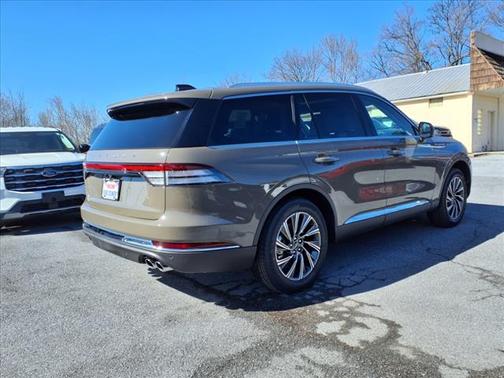 2025 Lincoln Aviator Premiere