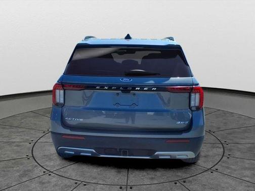 Carbonized Gray Metallic 2025 Ford Explorer Active