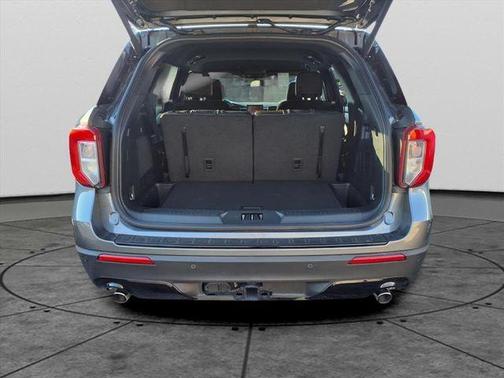 2024 Ford Explorer ST-Line