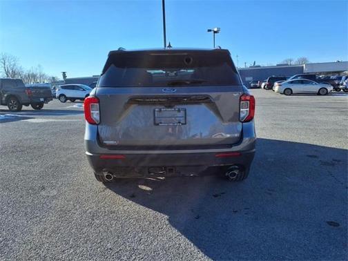 2024 Ford Explorer ST-Line