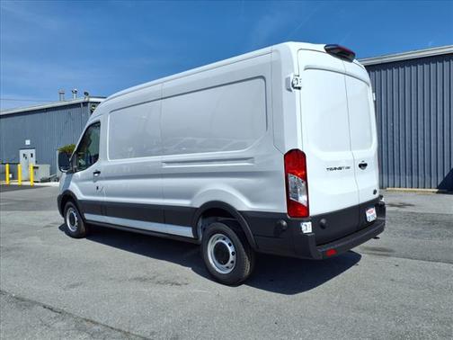 2025 Ford Transit-250 148 WB Medium Roof Cargo