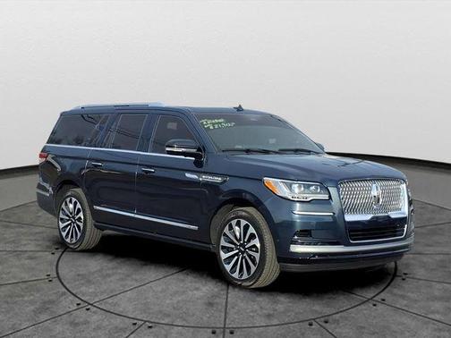 2024 Lincoln Navigator L Reserve