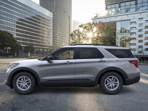 Carbonized Gray Metallic 2026 Ford Explorer Active