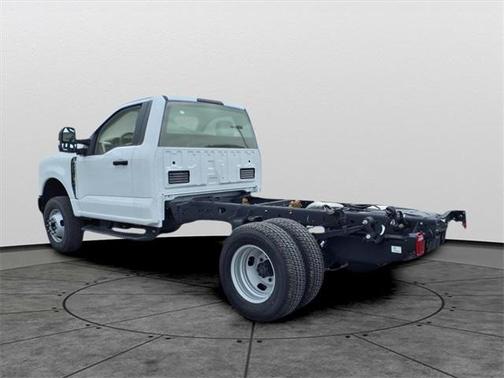 2023 Ford F-350 XL
