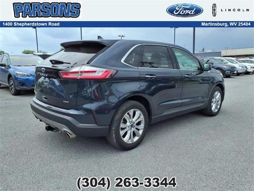 2022 Ford Edge Titanium