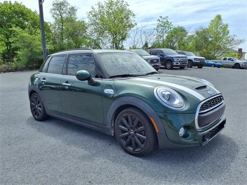 2016 MINI Hardtop Cooper S
