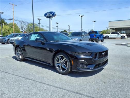 2025 Ford Mustang