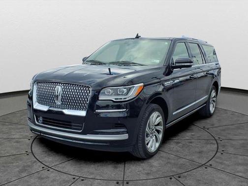 2022 Lincoln Navigator L Reserve