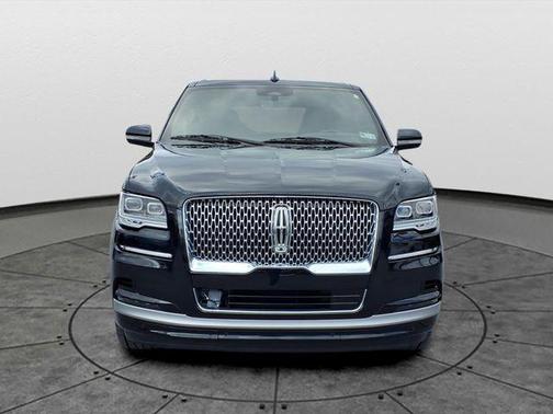 2022 Lincoln Navigator L Reserve