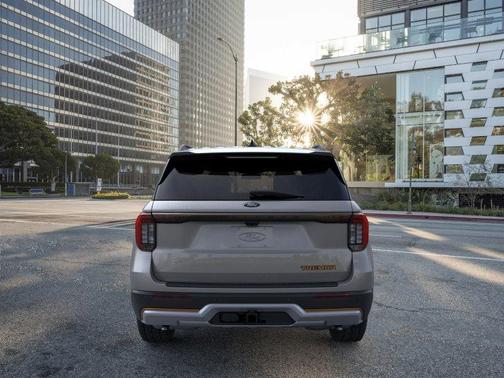 Carbonized Gray Metallic 2026 Ford Explorer Tremor
