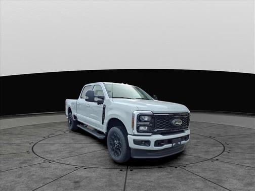 2026 Ford F-350 Lariat Super Duty